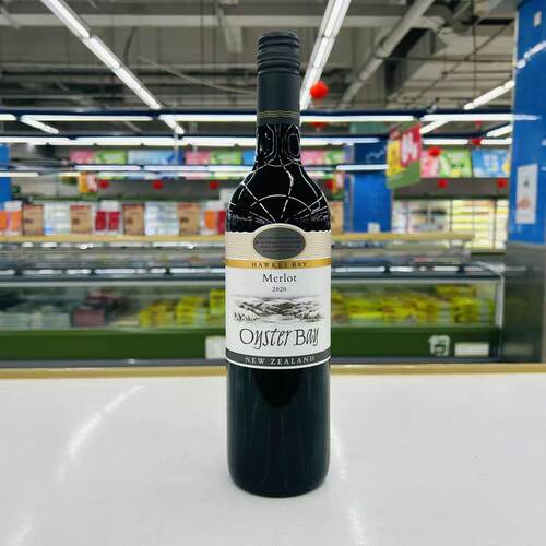 新西兰进口霍克斯湾产区蚝湾Oyster Bay美乐干红葡萄酒750ml