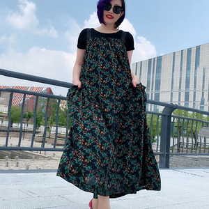 碎花连衣裙背带裙棉麻女装2020新款时尚夏季减龄显瘦长裙两件套
