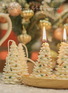 《格林童话》圣诞树装扮香薰蜡烛节日交换礼fourmealsfourseasons