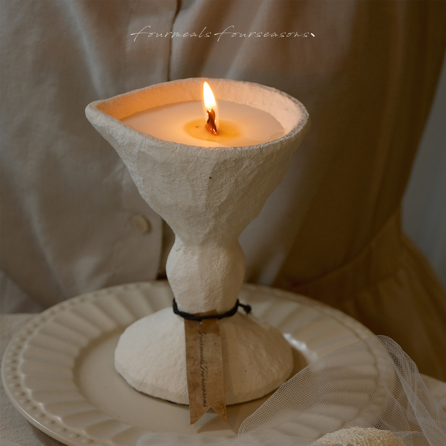 《白开水》香薰蜡烛礼盒伴手礼室内持久高级高脚烛台香氛生日礼物