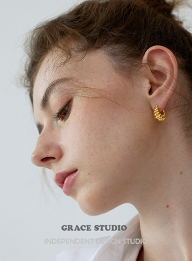 G/S南法假日 经典羊角包金属耳圈ins博主同款简约百搭耳环耳饰女