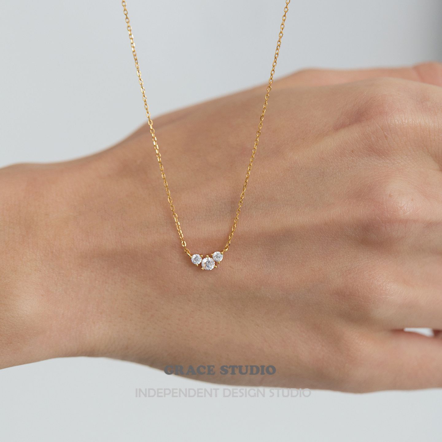 G/S诺丁山 高级感经典老钱风三颗锆石闪钻锁骨链s925纯银项链女