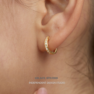 G/S工作日序曲 经典百搭迷你锆石小耳扣简约百搭纯银通勤耳圈耳环