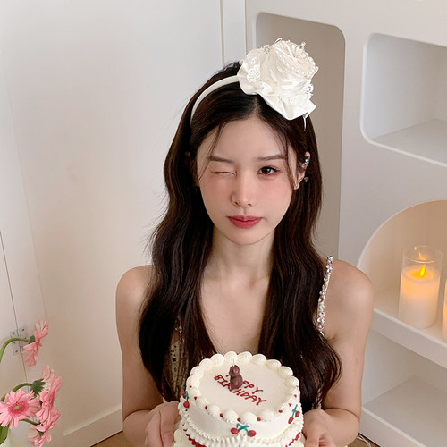 白色珍珠蝴蝶结生日蛋糕发箍