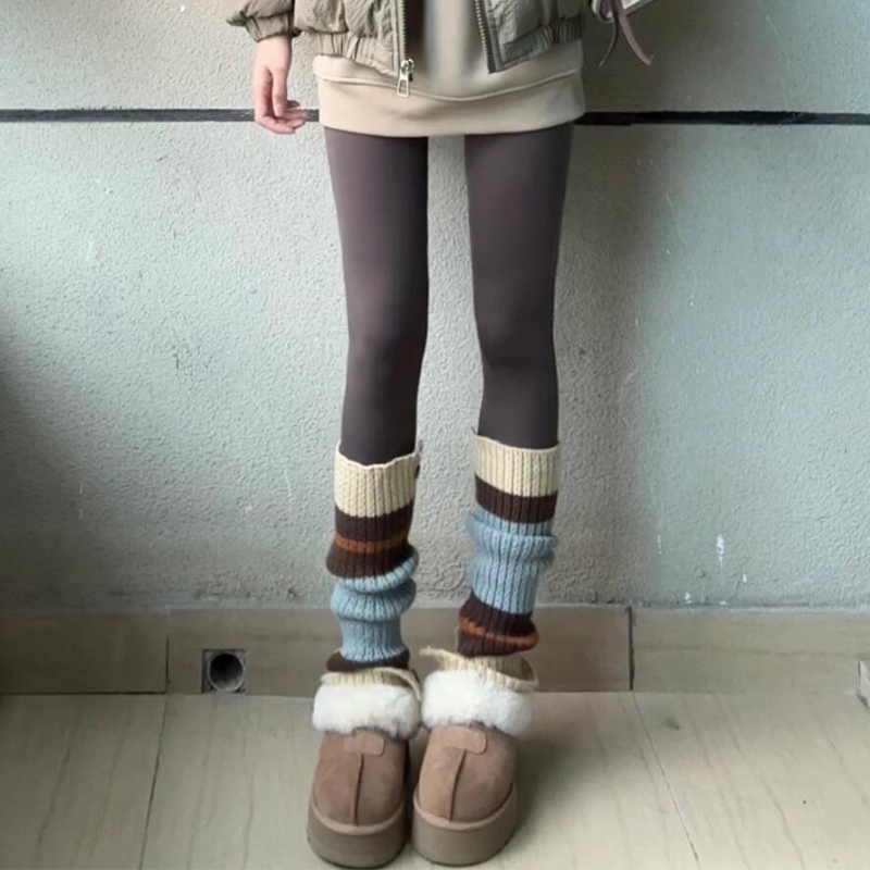 雪地靴穿搭袜套y2k亚文化咖驼拼色腿套春秋辣妹复古针织中筒堆堆
