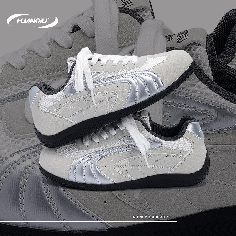 环球女鞋内增高德训鞋女新款秋季