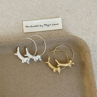 萌趣哑光腊肠狗金属耳圈耳勾女小众设计感时尚 气质百搭耳环耳饰