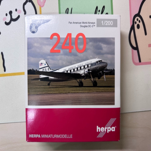 Herpa泛美DC-3合金飞机模型1:200绝版，仅此一架机型：DC-3品牌