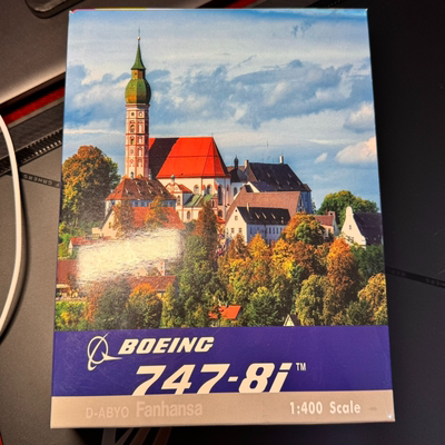 Phoenix 1/400 PH 汉莎航空 Fanhansa 波音B747-8  世界杯 球迷