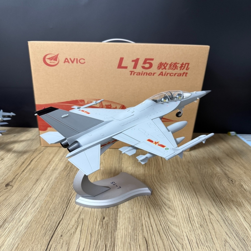 AVIC中航1:40 L-15猎鹰高级教练机合金模型歼教10成品L15双发超