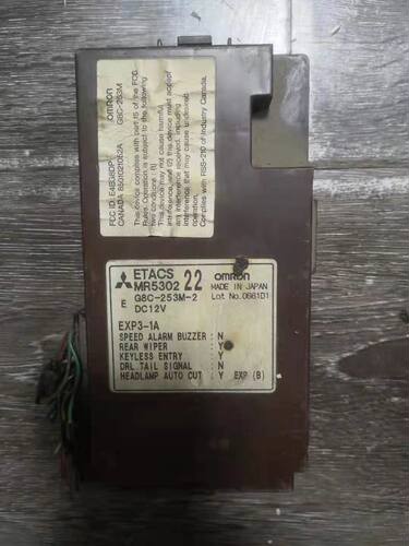适配帕杰罗V73车身电脑控制模块室内保险丝盒MR5302 22ETACS原装