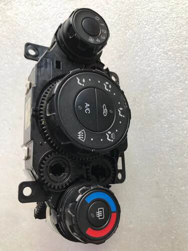 适配福特嘉年华空调开关控制面板控制器AC开关8A69 19980 AC原装