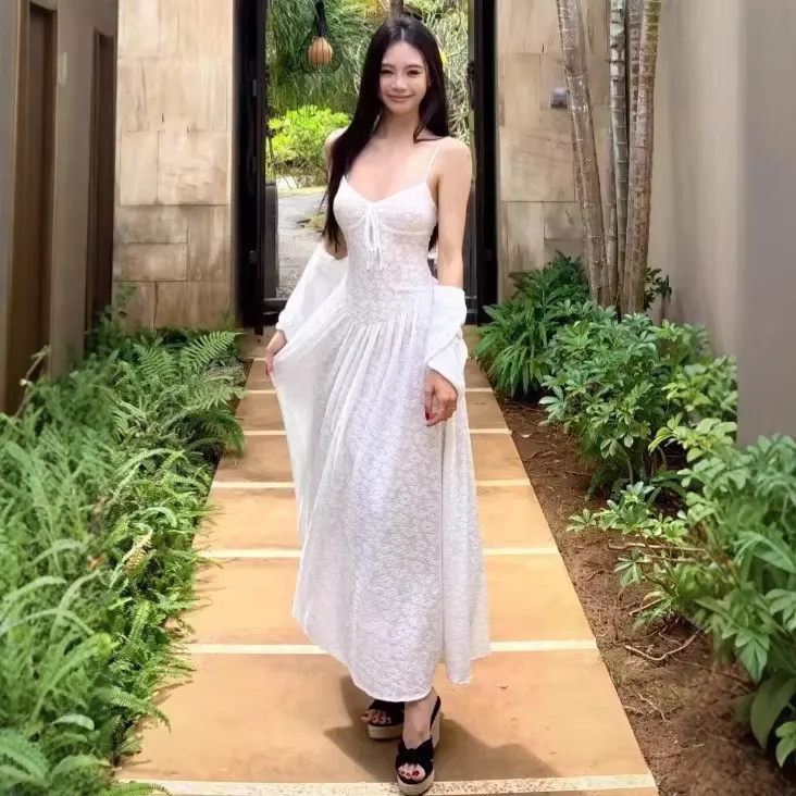法式白色提花防晒针织开衫女夏季度假风套装吊带连衣裙长裙两件套