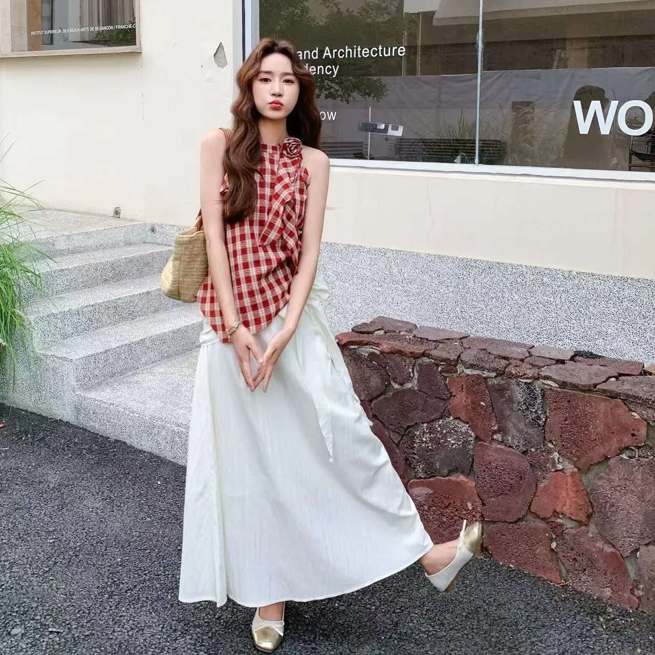 韩式不规则挂脖吊带套装女夏新款红格子背心上衣杏色半身裙两件套