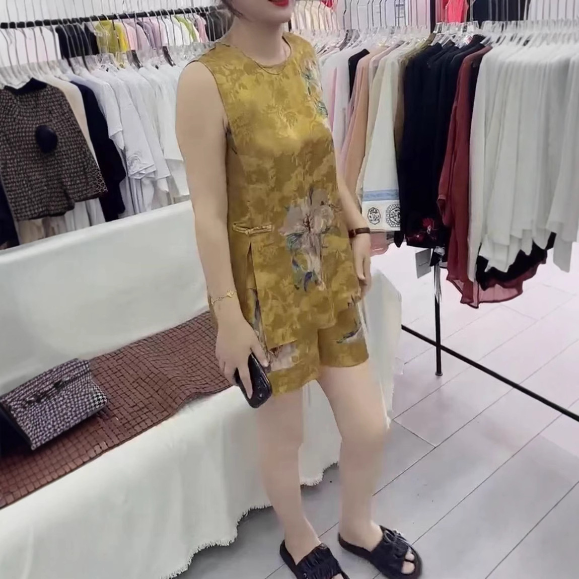 25670新大爱美依缘2025夏季新款新中式复古盘扣上衣短裤两件套女
