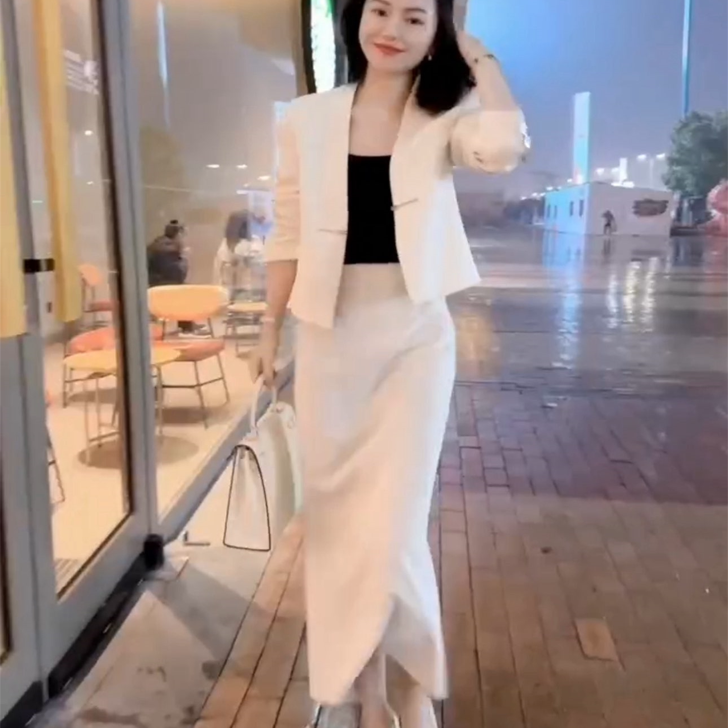 早秋新中式国风套装高级感厅里厅气上流社会白色盘扣西装连衣裙子