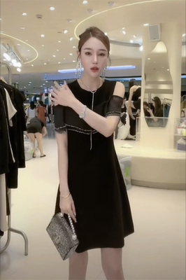 气质女神范小黑裙显瘦短款礼服裙