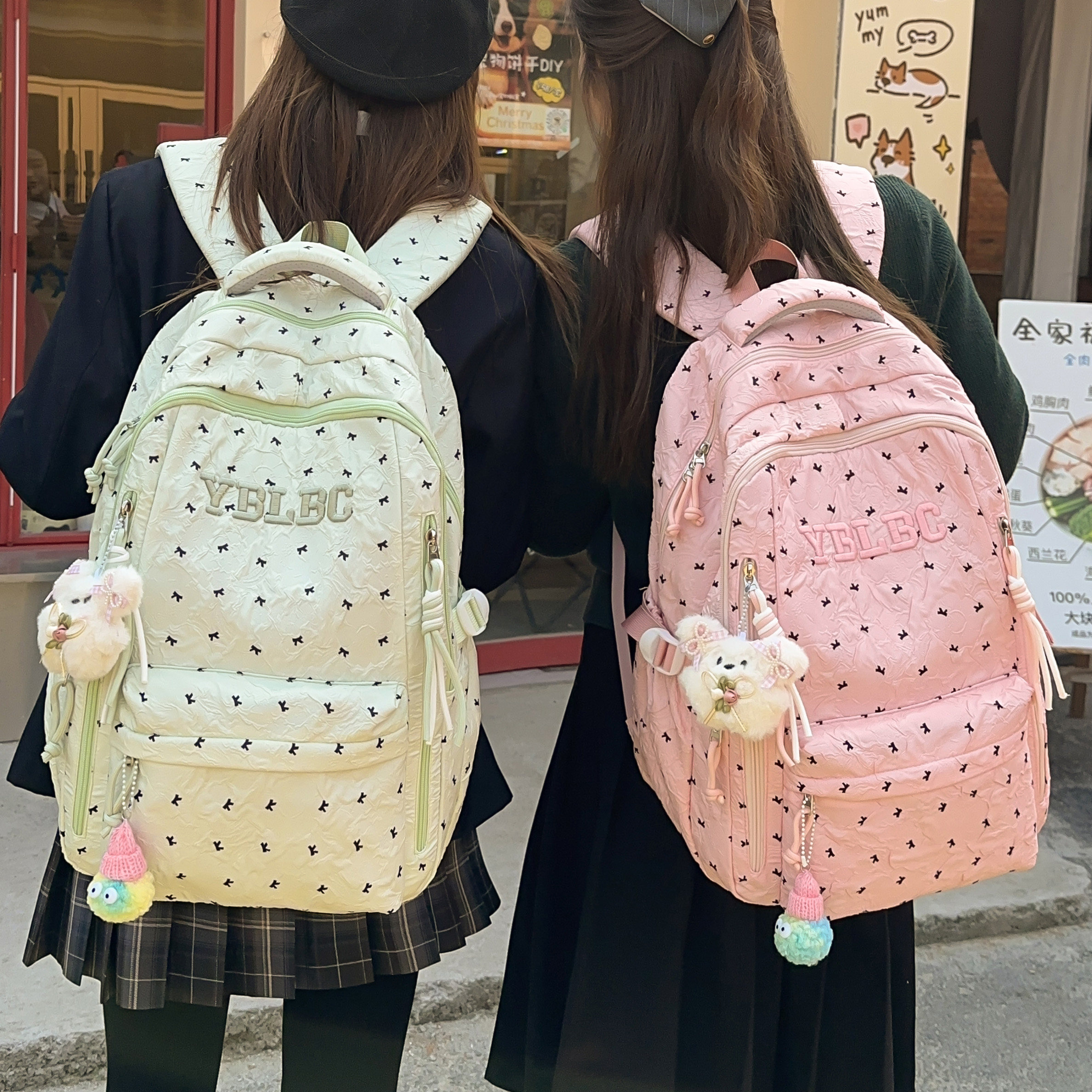专柜正品韩版森系书包女休闲百搭刺绣字母小清新时尚双肩包初中生