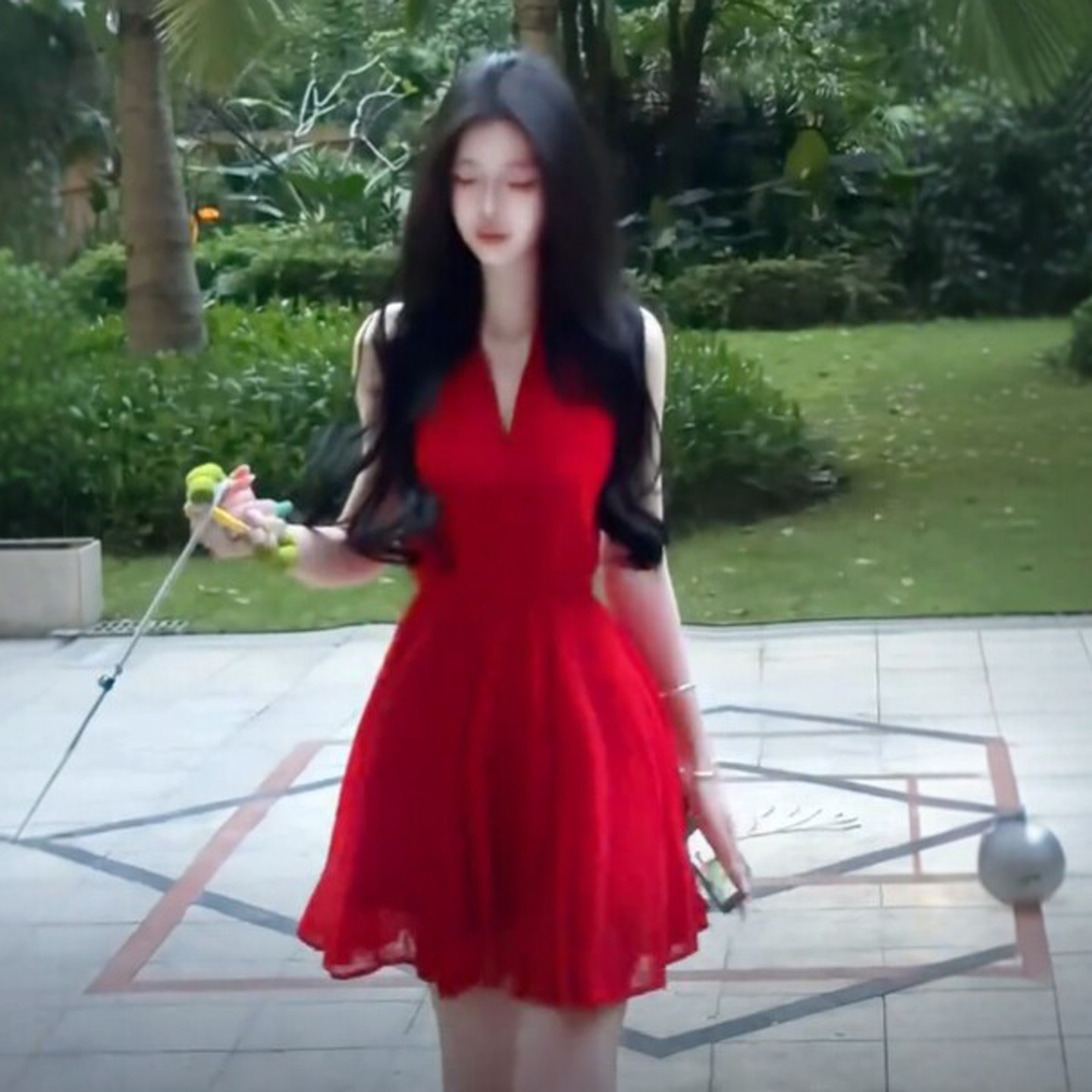 专柜正品御姐独特绝美V领红色掐腰裙子法式温柔风超好看吊带连衣
