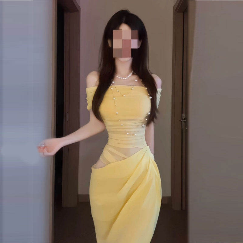 专柜正品纯欲风辣妹性感一字肩抹胸连衣裙2026夏季海边度假风紧身