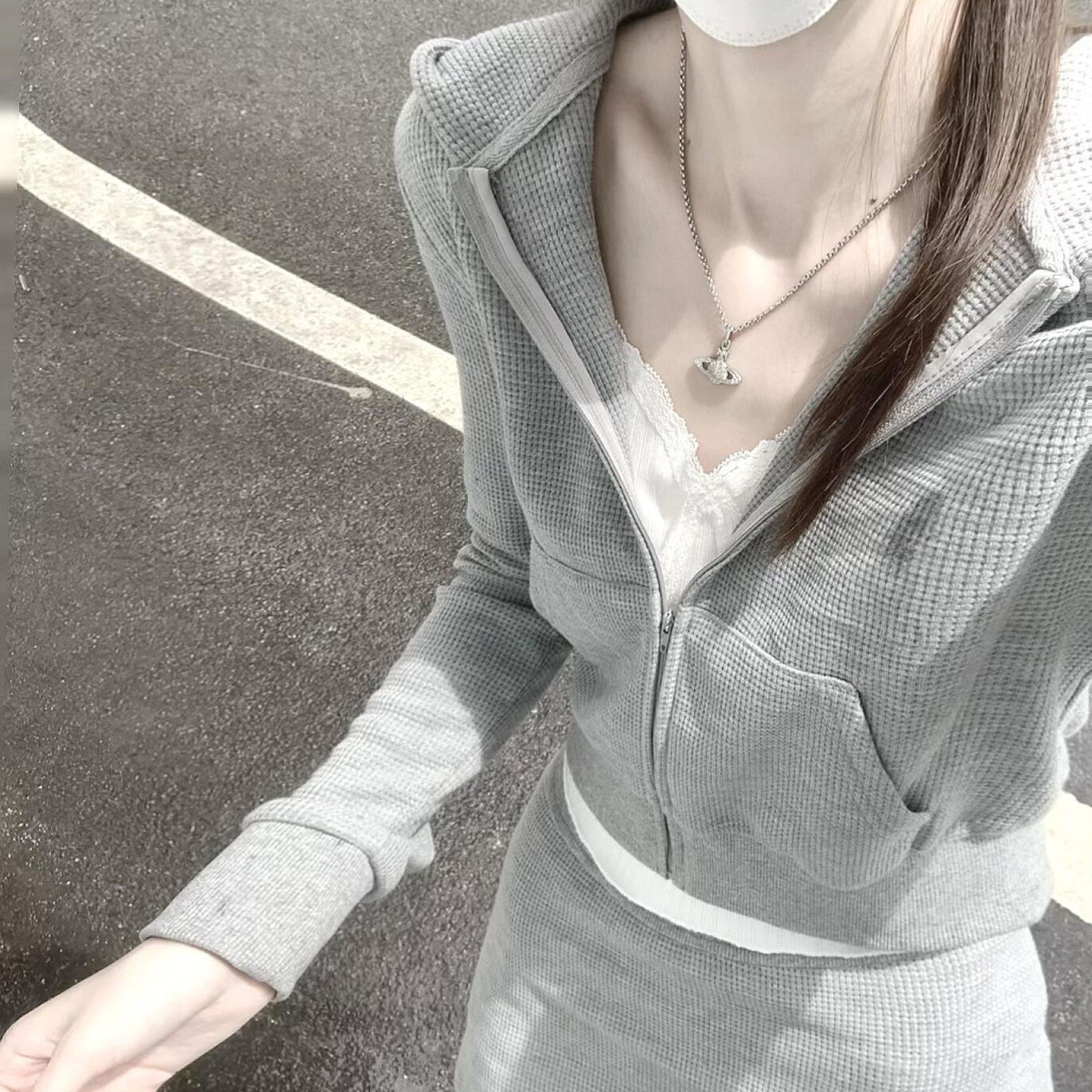 十三行正品美式复古灰色运动风休闲套装女减龄显瘦小个子连帽卫衣