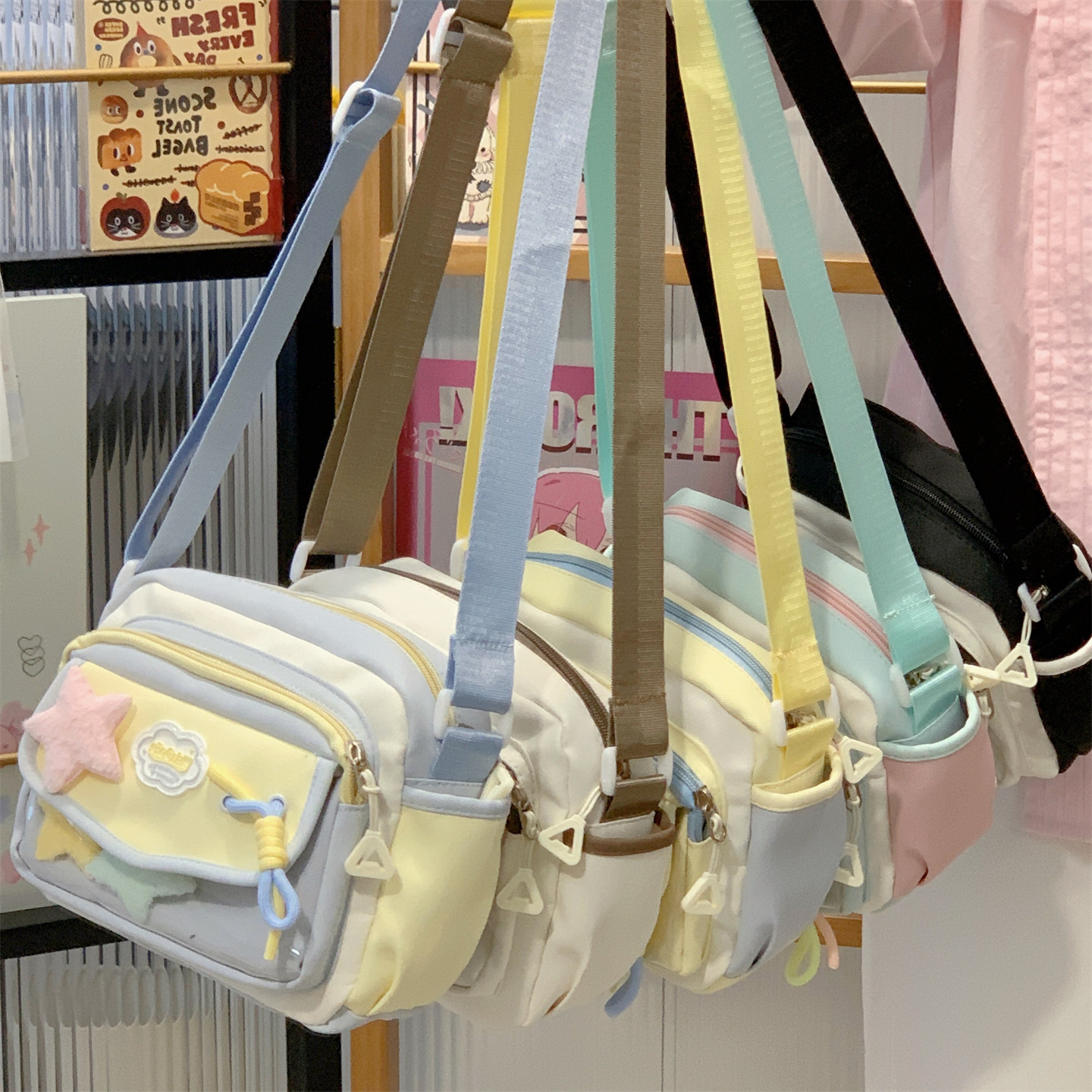专柜正品儿童斜挎包女孩小包包2026新款可爱12岁女生外出女童的背