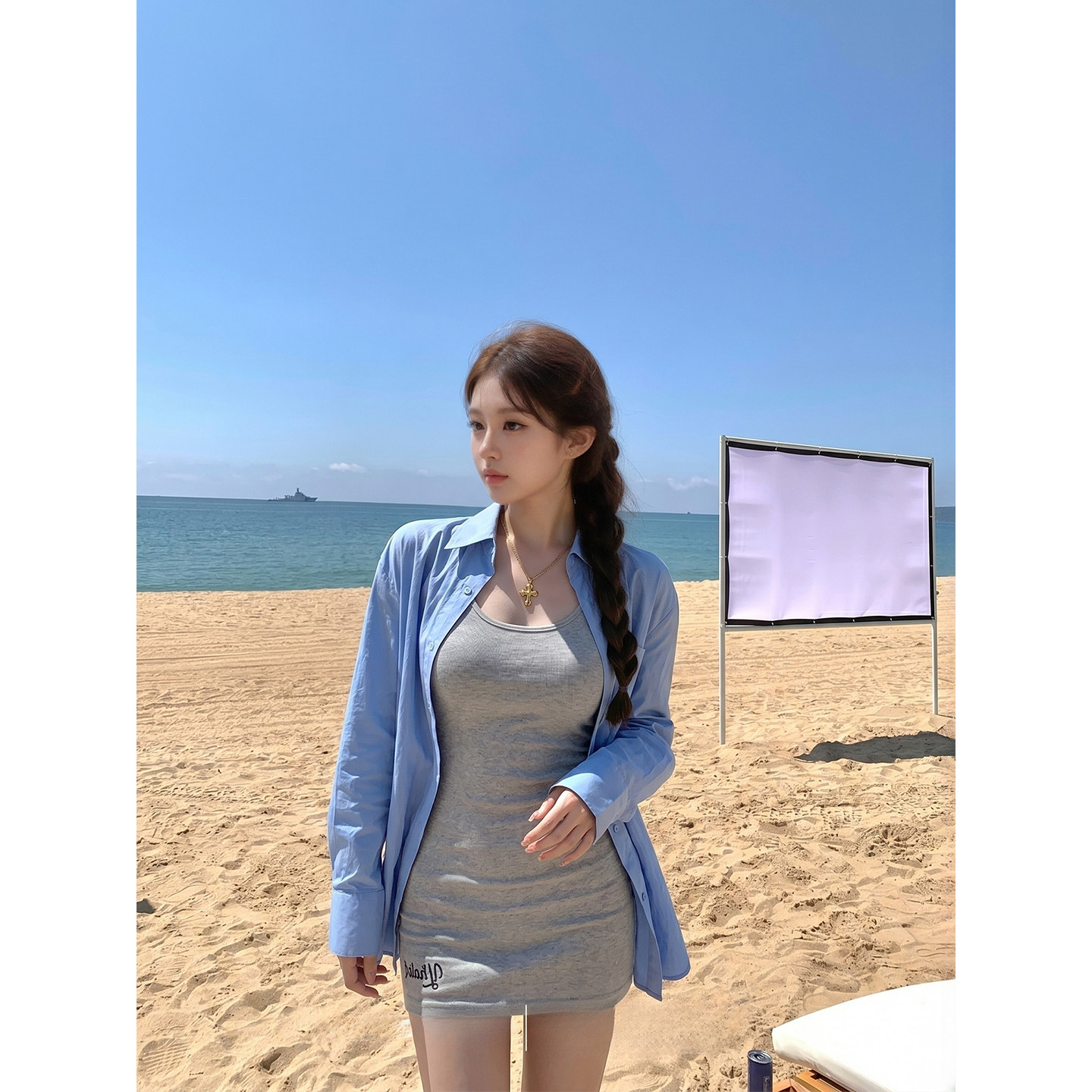 专柜正品韩系灰色吊带连衣裙女夏季慵懒风防晒衬衫包臀短裙两件套