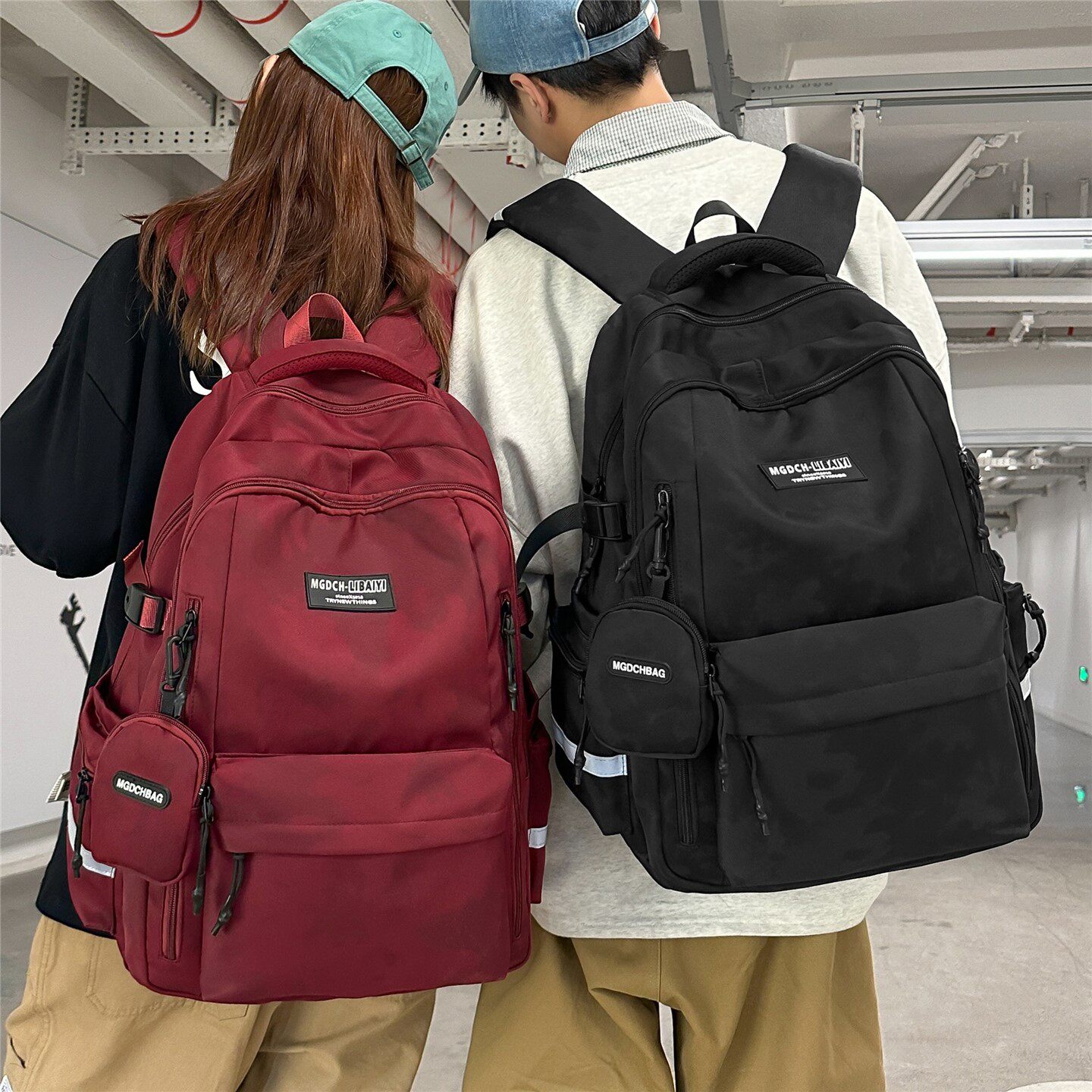 专柜正品大容量潮流双肩包男时尚初中高中生书包女电脑包旅行背包