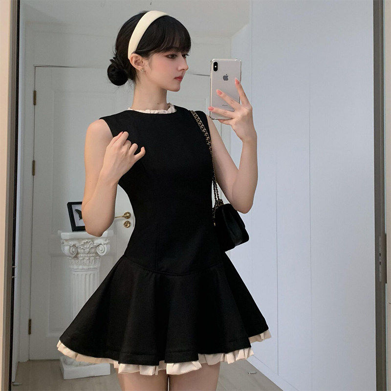 十三行正品法式赫本风黑色无袖蓬蓬连衣裙女夏季高端精致收腰生日