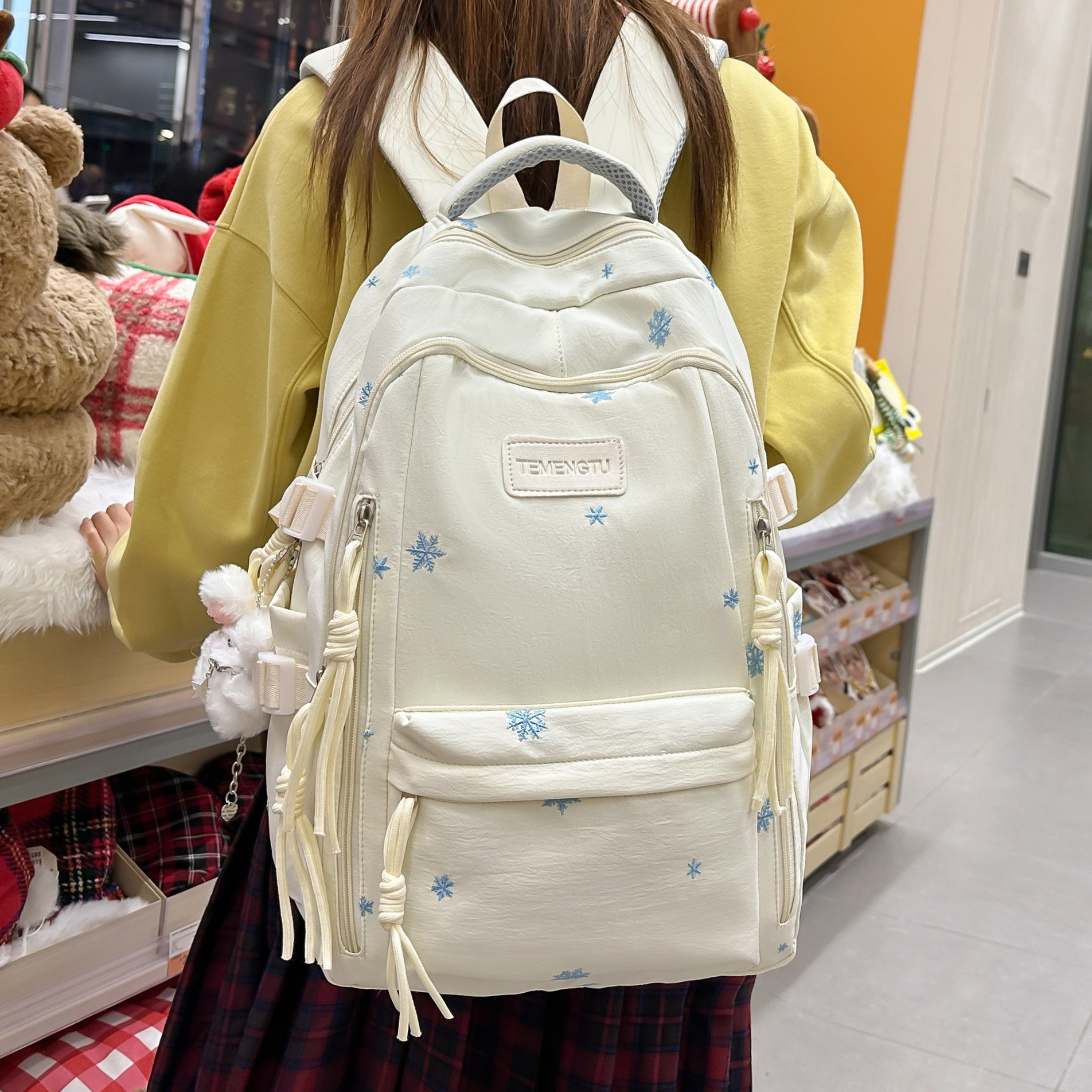 专柜正品小清新高颜值书包女韩版简约雪花刺绣森系双肩包初高中学