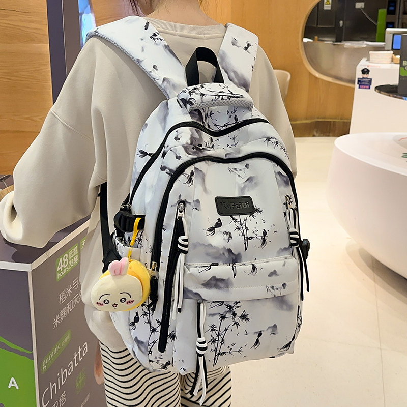 专柜正品高颜值书包女初中生水墨染日系双肩包休闲轻便出游高中大