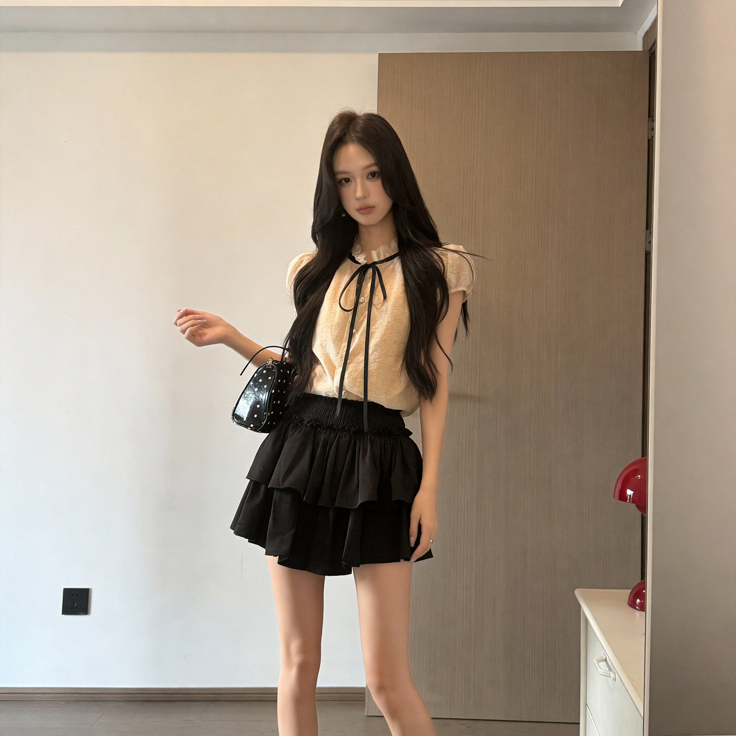 专柜正品新款法式V领蕾丝花边衬衫女/芭蕾风显瘦蛋糕裙气质精致两
