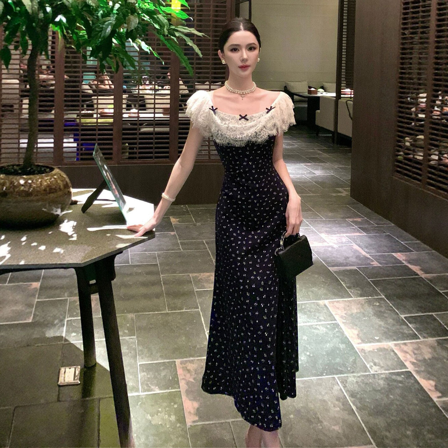 专柜正品御姐风辣妹性感荷叶边蕾丝碎花连衣裙小个子气质收腰显瘦