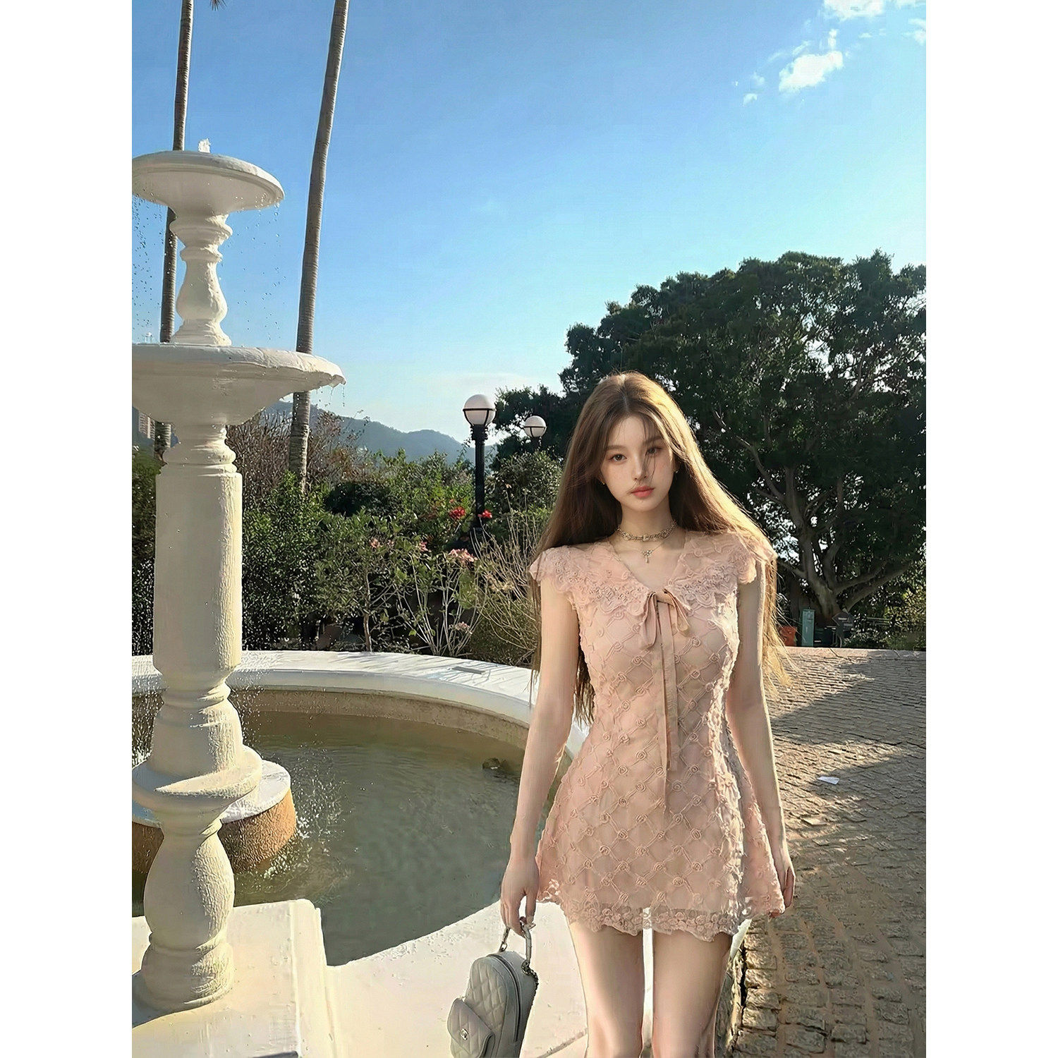 十三行正品小香风V领绑带背心连衣裙女春小个子蕾丝拼接收腰a字短