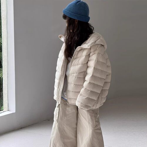 儿童轻薄款羽绒服外套