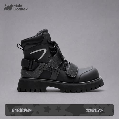 多嘴驴Donkey黑色机能马丁靴