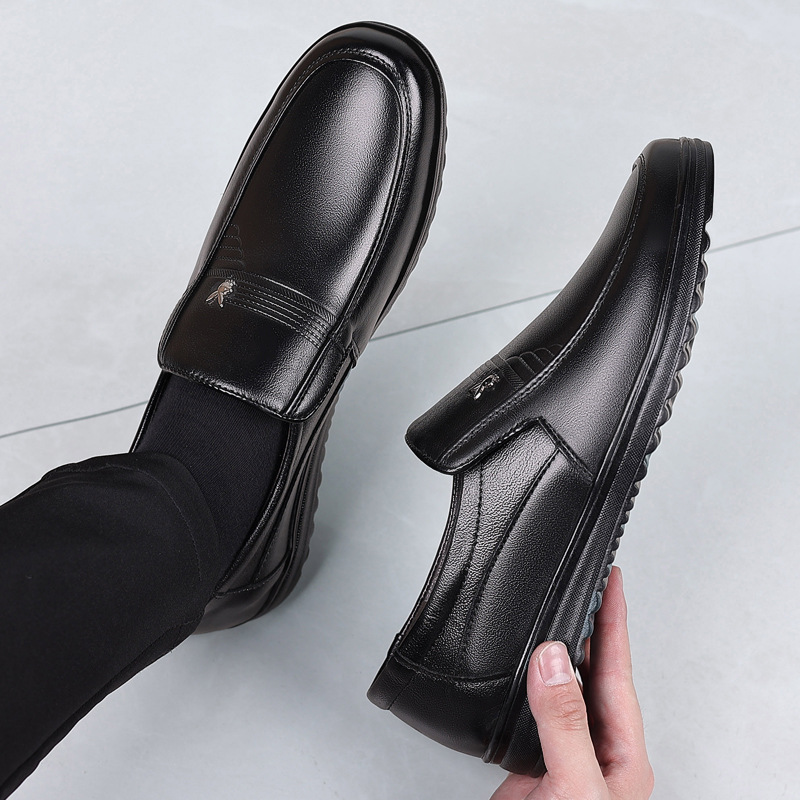 商务休闲皮鞋一脚蹬套脚正装男鞋