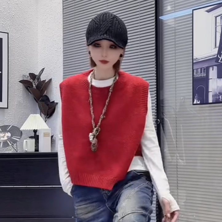 新年红圆领针织不规则马甲女2026春季新款百搭叠穿宽松显瘦上衣潮,女装/女士精品,马夹,淘宝优惠券,粉丝福利购,淘宝优惠卷