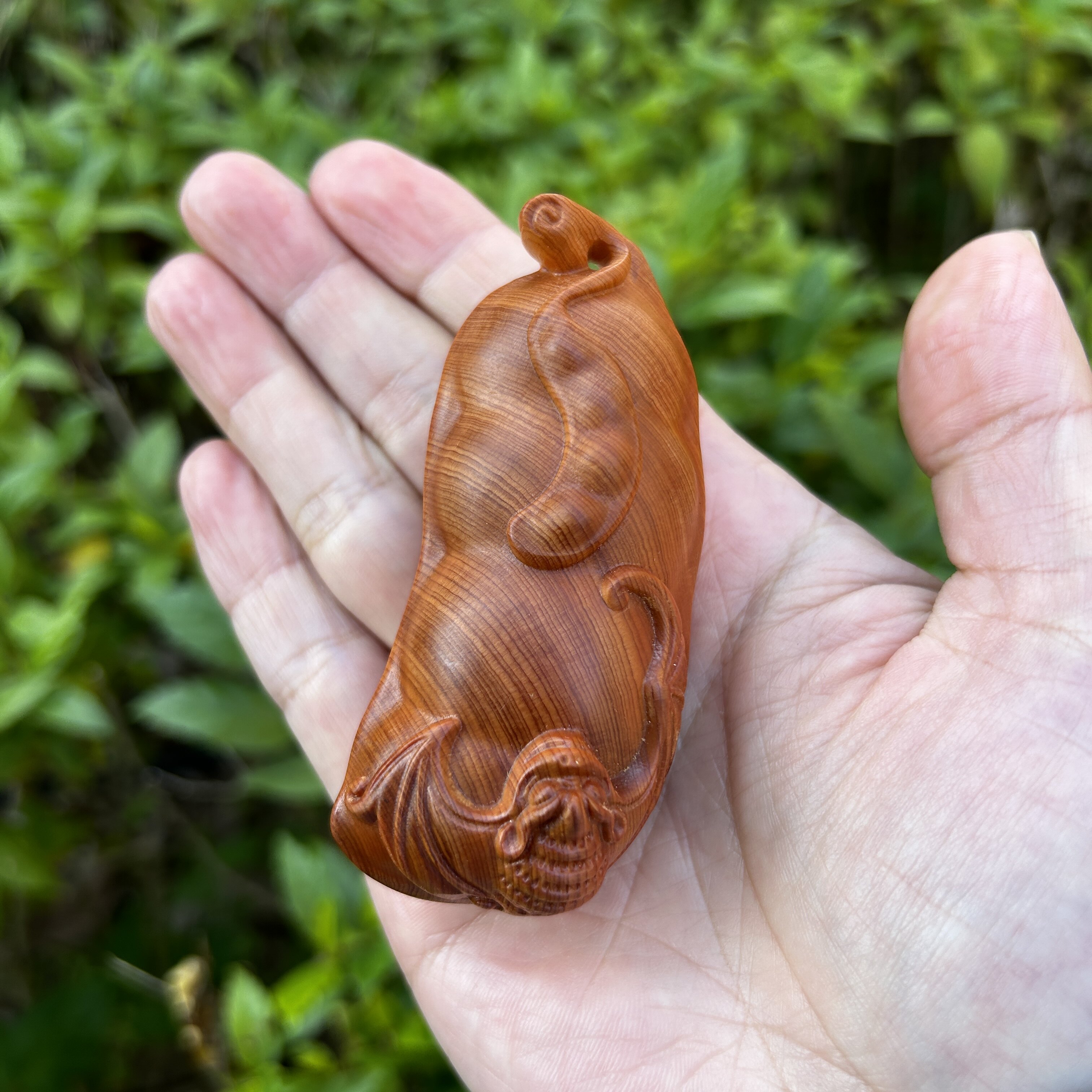 天然高油老料崖柏木雕刻四季豆文玩手把件随身盘玩吉祥平安小摆件