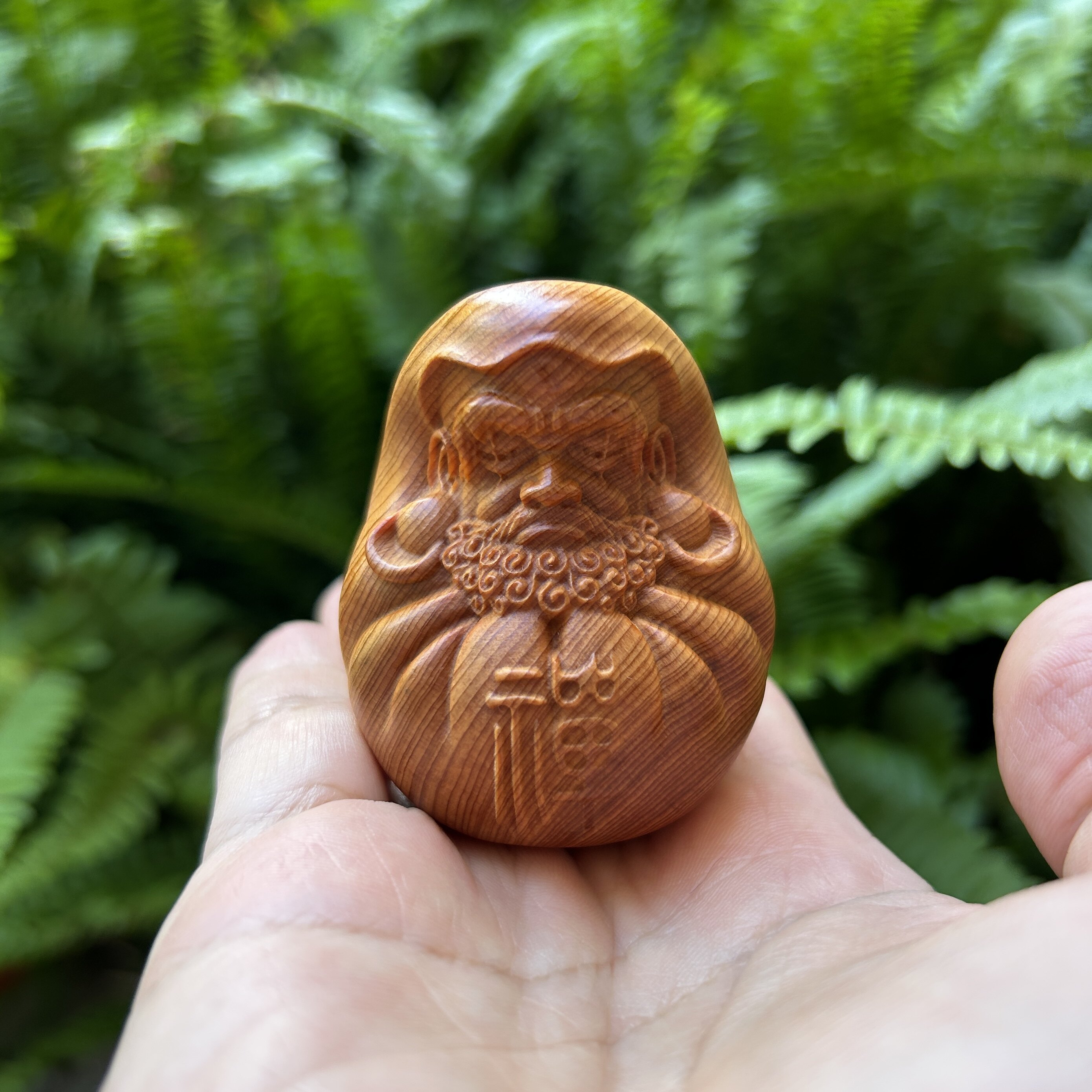 天然崖柏木雕刻达摩祖师佛像文玩手把件禅意家居装饰桌面盘玩摆件图片