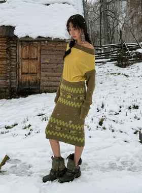 QSC黄绿色针织拼接木马提花高弹连衣裙多功能穿搭上衣一字领毛衣