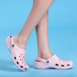 Летние женские повседневные легкие нескользящие тапочки в стиле Crocs, пляжная обувь, босоножки, закрытый носок, для влюбленных