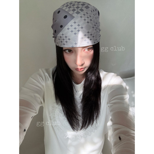 橘橘部落格 原创波点格子拼丝巾方巾辣妹音乐节头巾春夏韩系小众