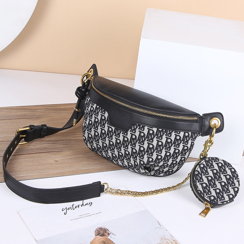 2020新款女包时尚小ck包包真皮腰包刺绣潮ins单肩斜挎胸包饺子包