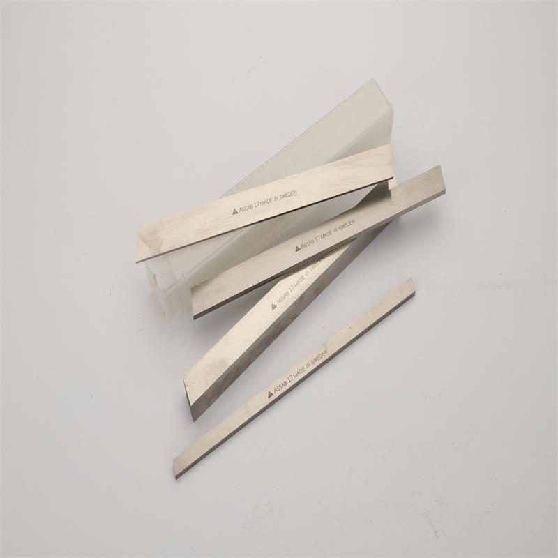 瑞典进口正品白钢刀条ASSAB+17超硬含钴耐磨高速钢刀片车刀200mm