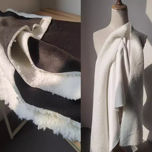 加厚毛绒皮草外套服装秋冬毛料面料 黑白色羊毛卷仿羊羔绒布料