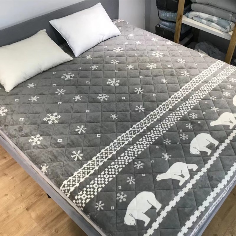 日本黑科技发热保暖加绒暖感床垫