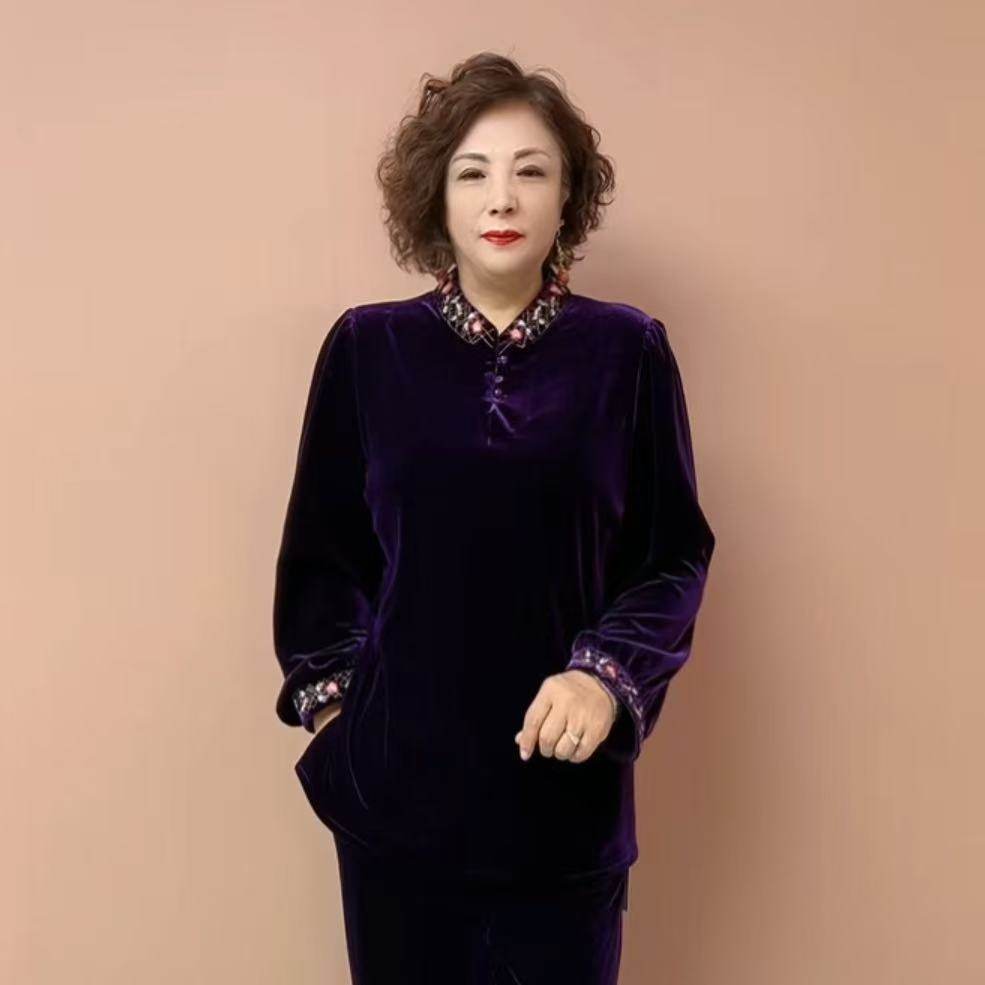 阔太太春秋时尚洋气丝绒套装重工刺绣T恤衫长袖妈妈装两件套上衣