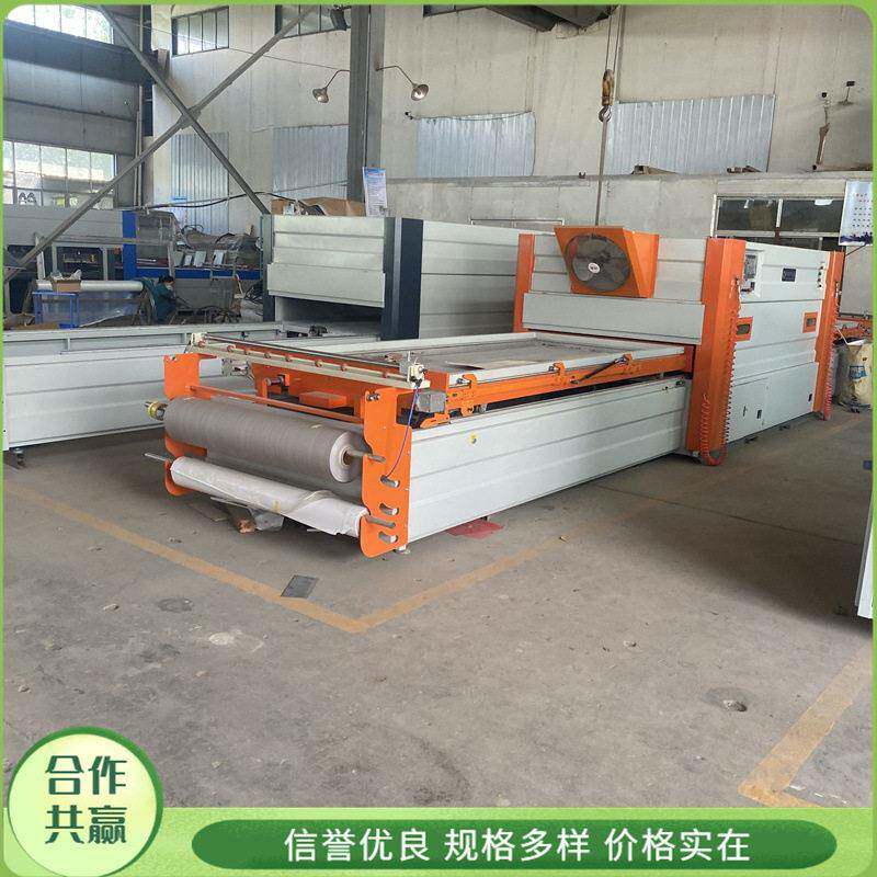 音箱工艺门凹凸花纹线型真空覆膜机相框线条大仓真空吸塑机