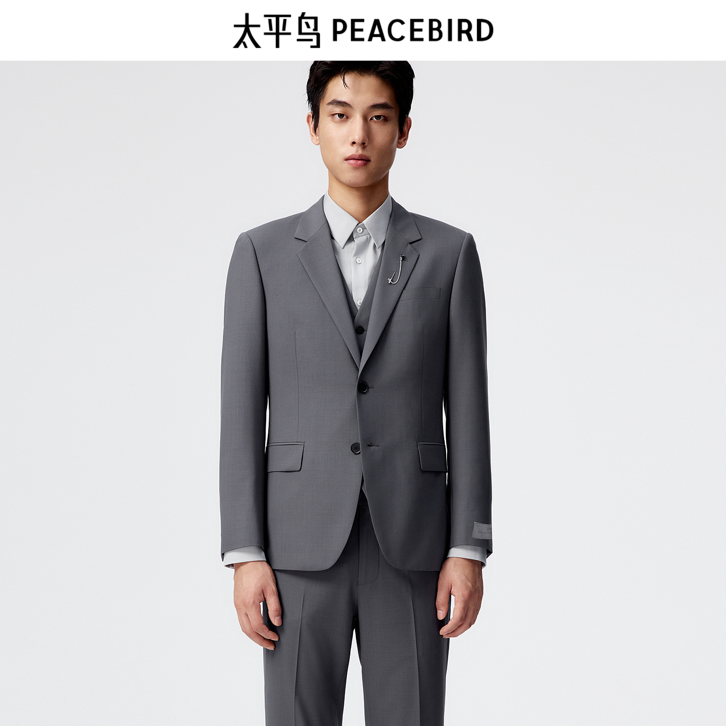 太平鸟男装修身羊毛混纺休闲西装男B1BAE1X07